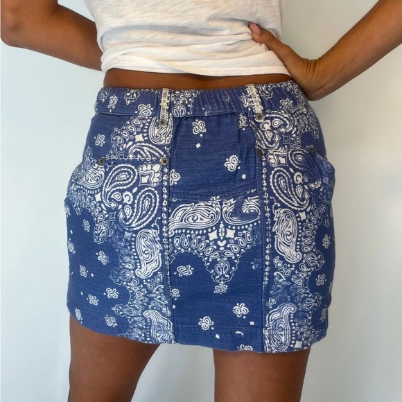 Free People River Canyon Printed Mini Skirt Blue & White Small NWT 100% Cotton - Picture 2 of 8